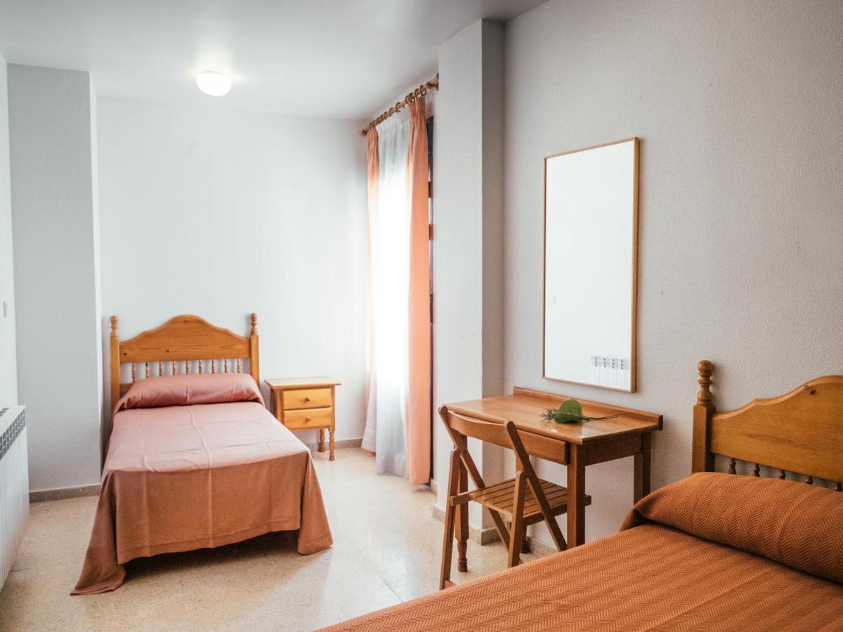 Hotel Valmar Villar de Olalla Extérieur photo