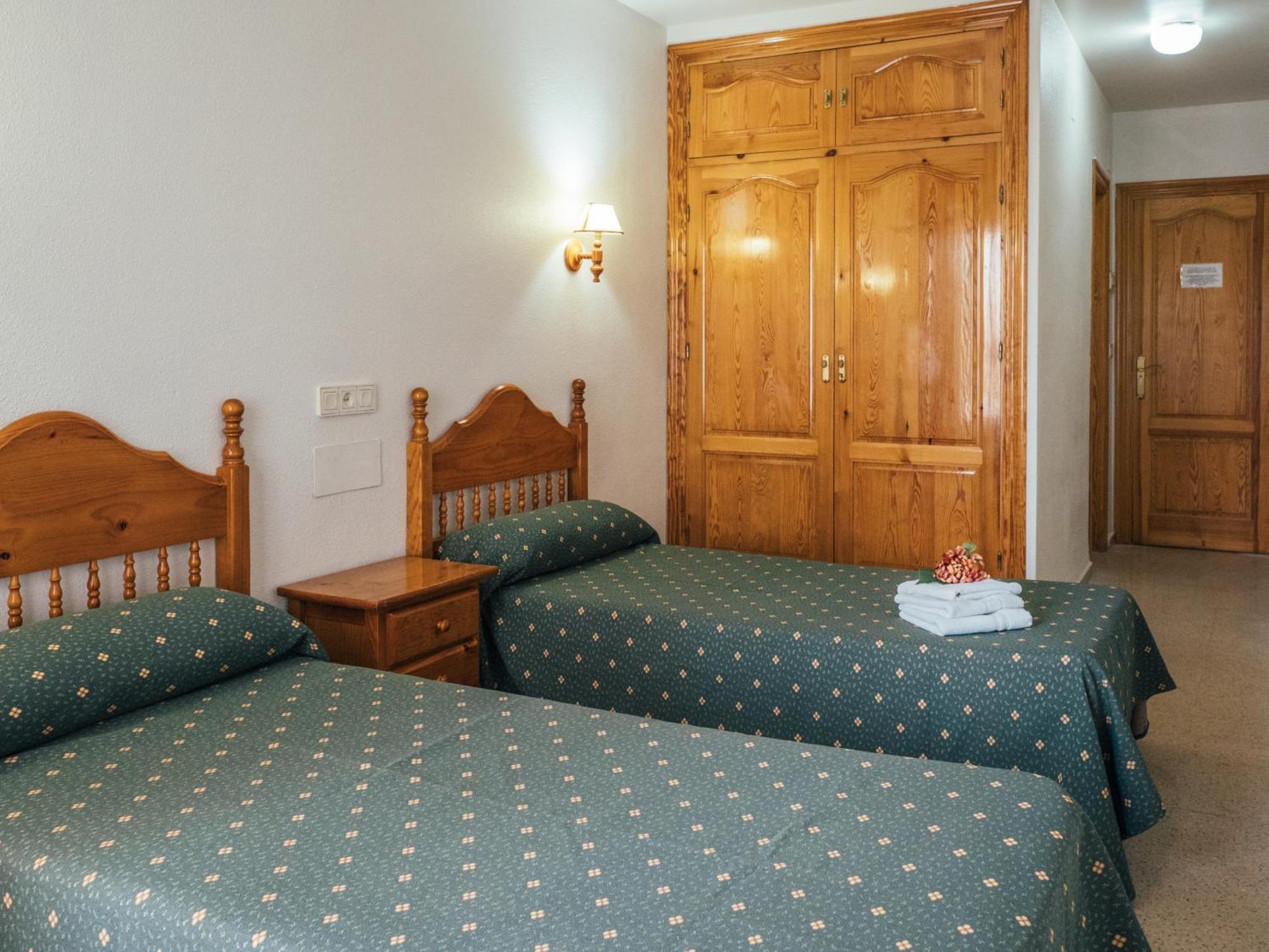 Hotel Valmar Villar de Olalla Extérieur photo